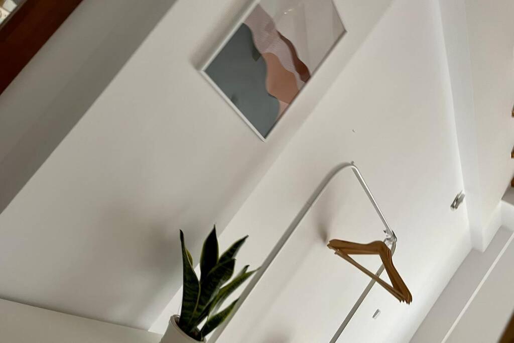 Studio Stay White Room 칼라마타 외부 사진